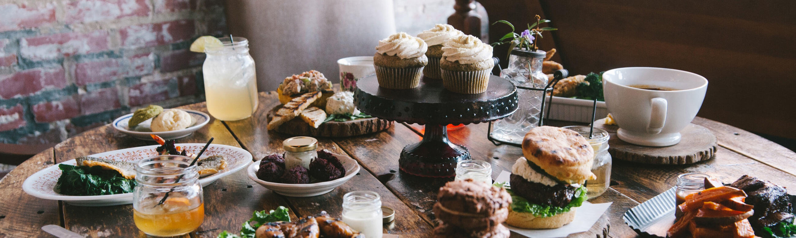 hillbilly tea dinner table