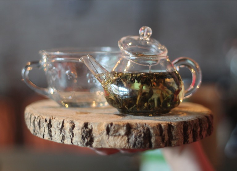 Pearl's green tea at hillbilly tea